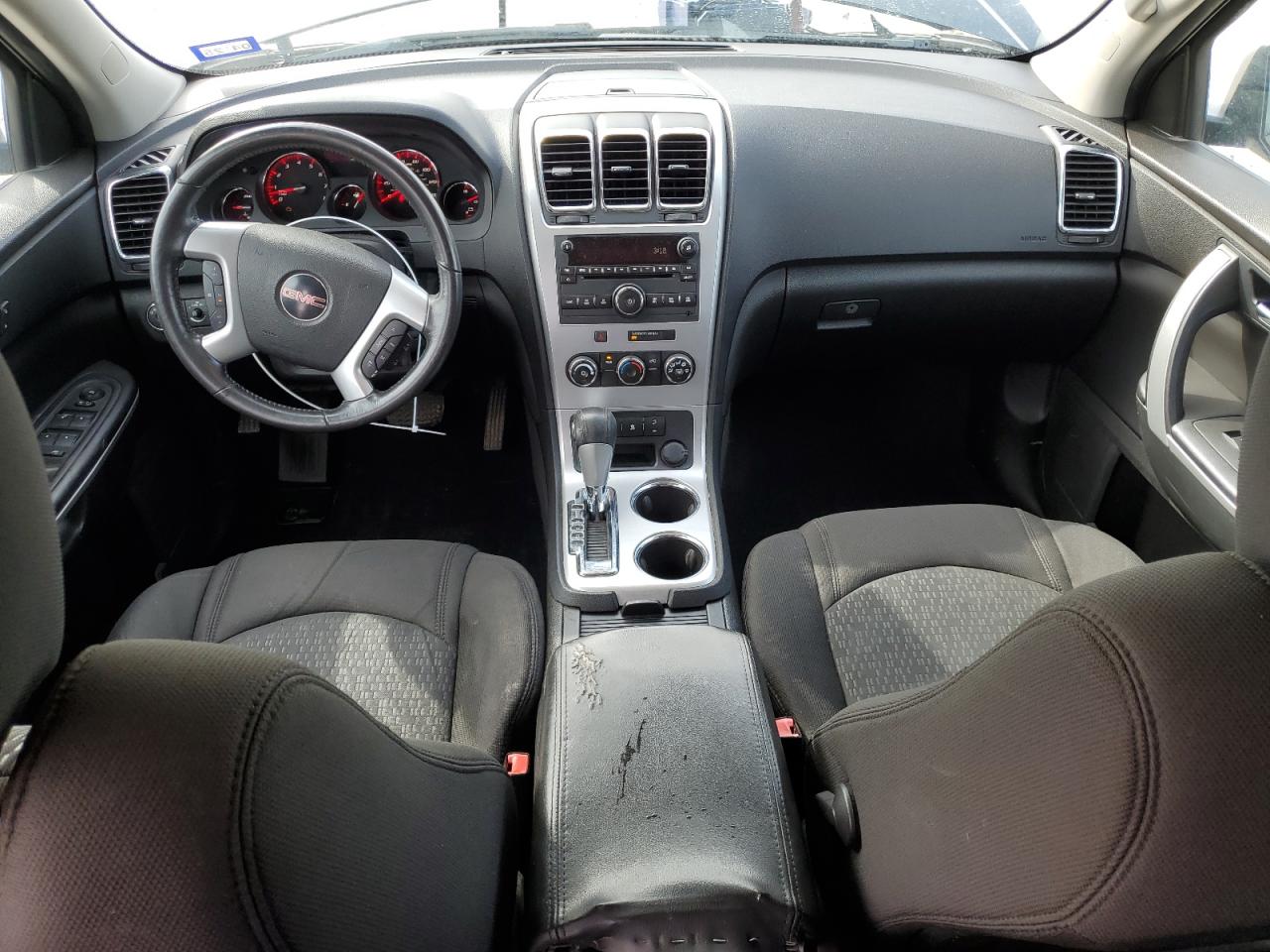 2011 GMC Acadia - Image 8