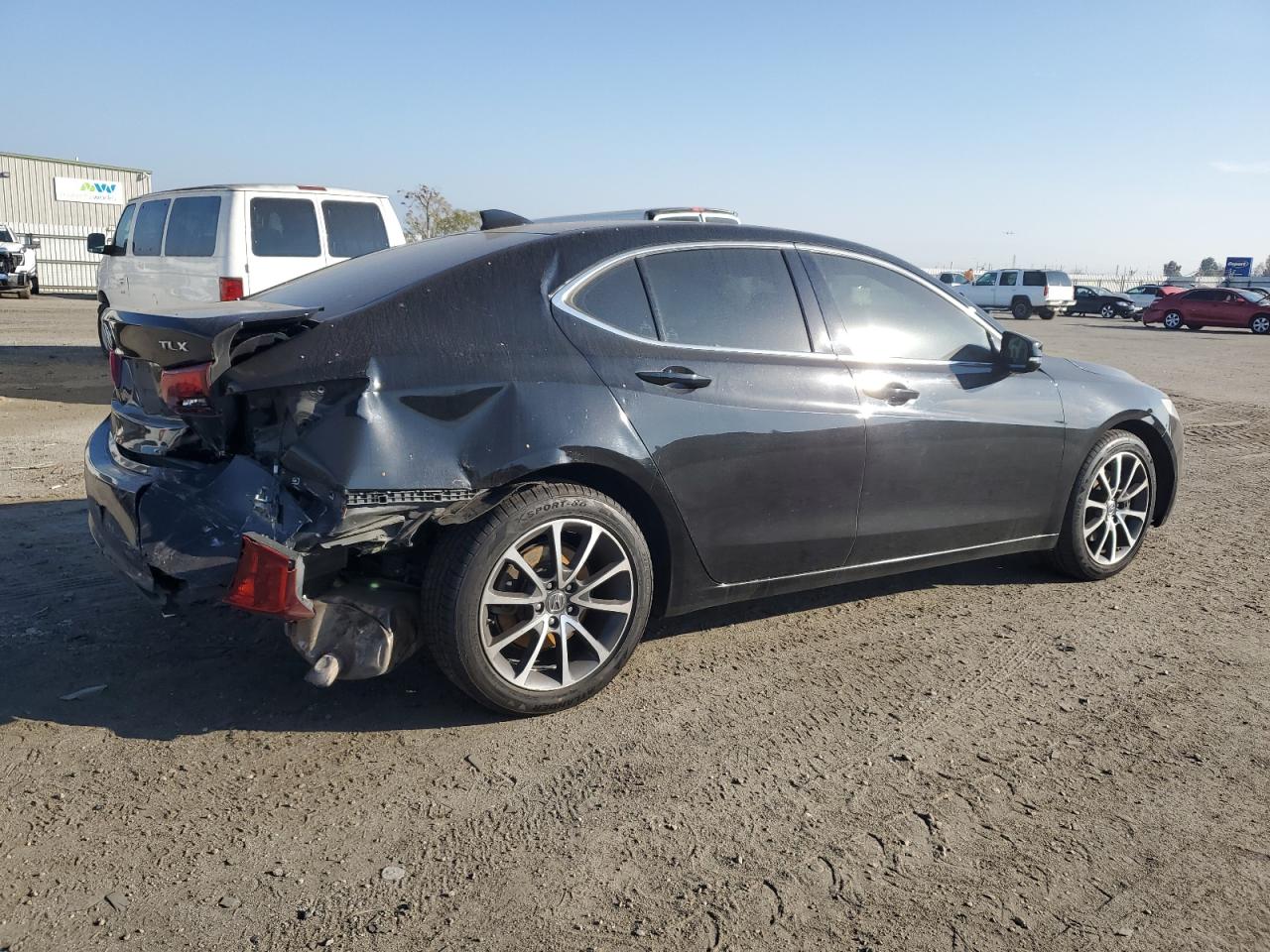 VIN 19UUB2F39FA012371 2015 ACURA TLX no.3