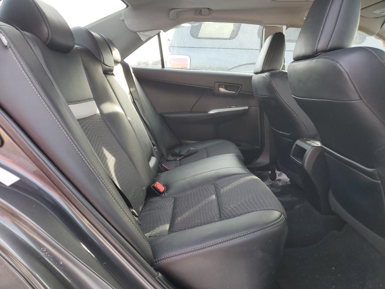 2012 Toyota Camry - Image 10