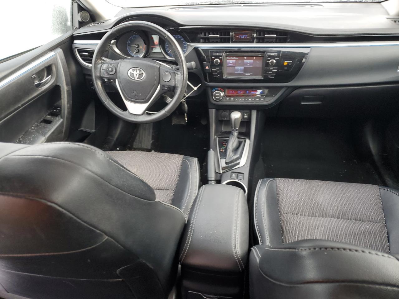 2015 Toyota Corolla - Image 8