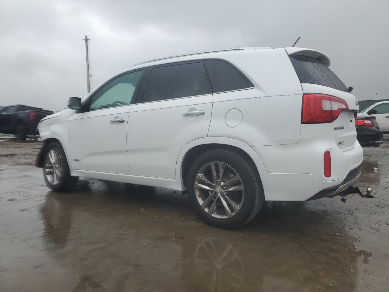 2014 Kia Sorento - Image 2