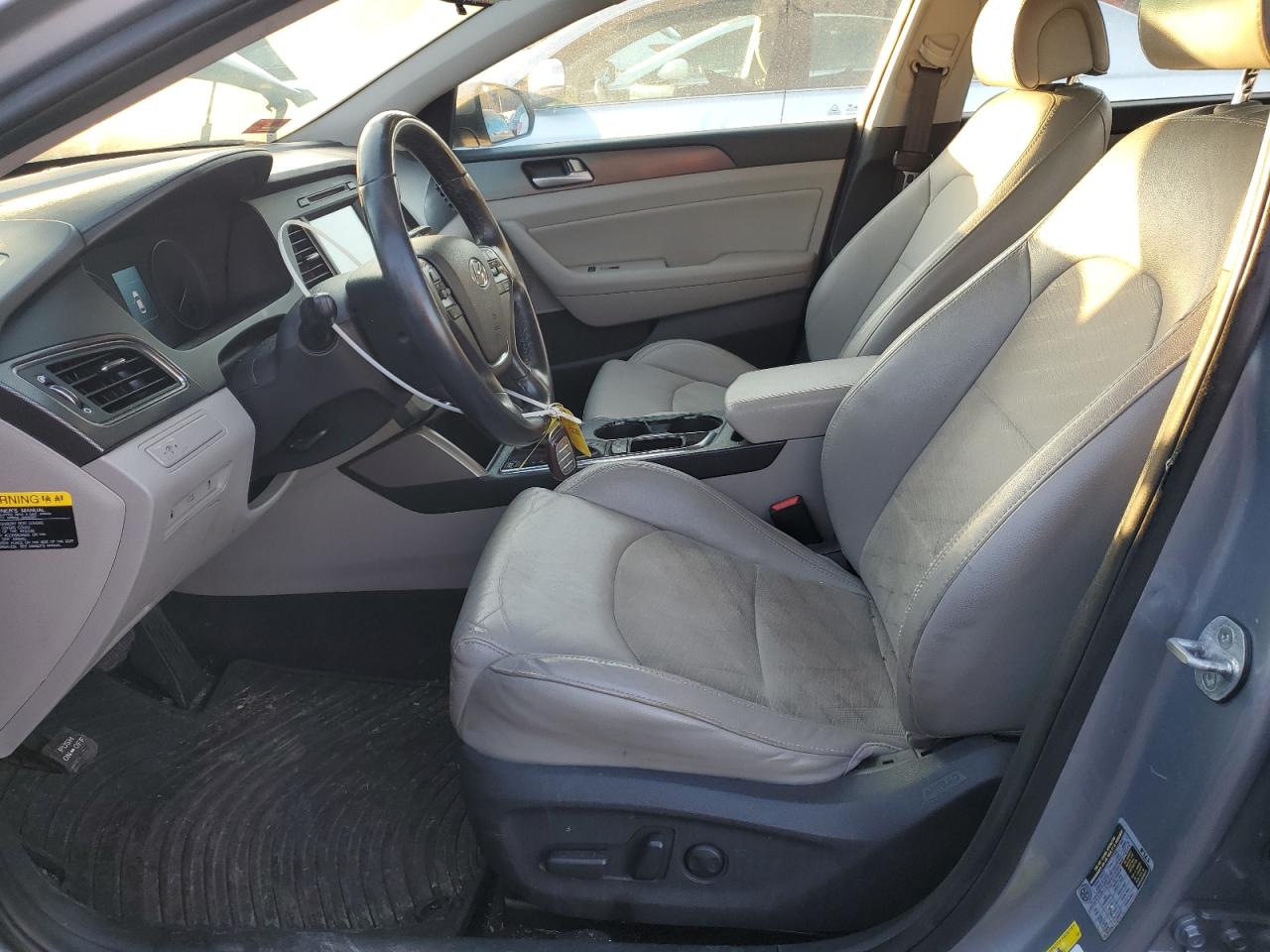 2017 Hyundai Sonata - Image 7