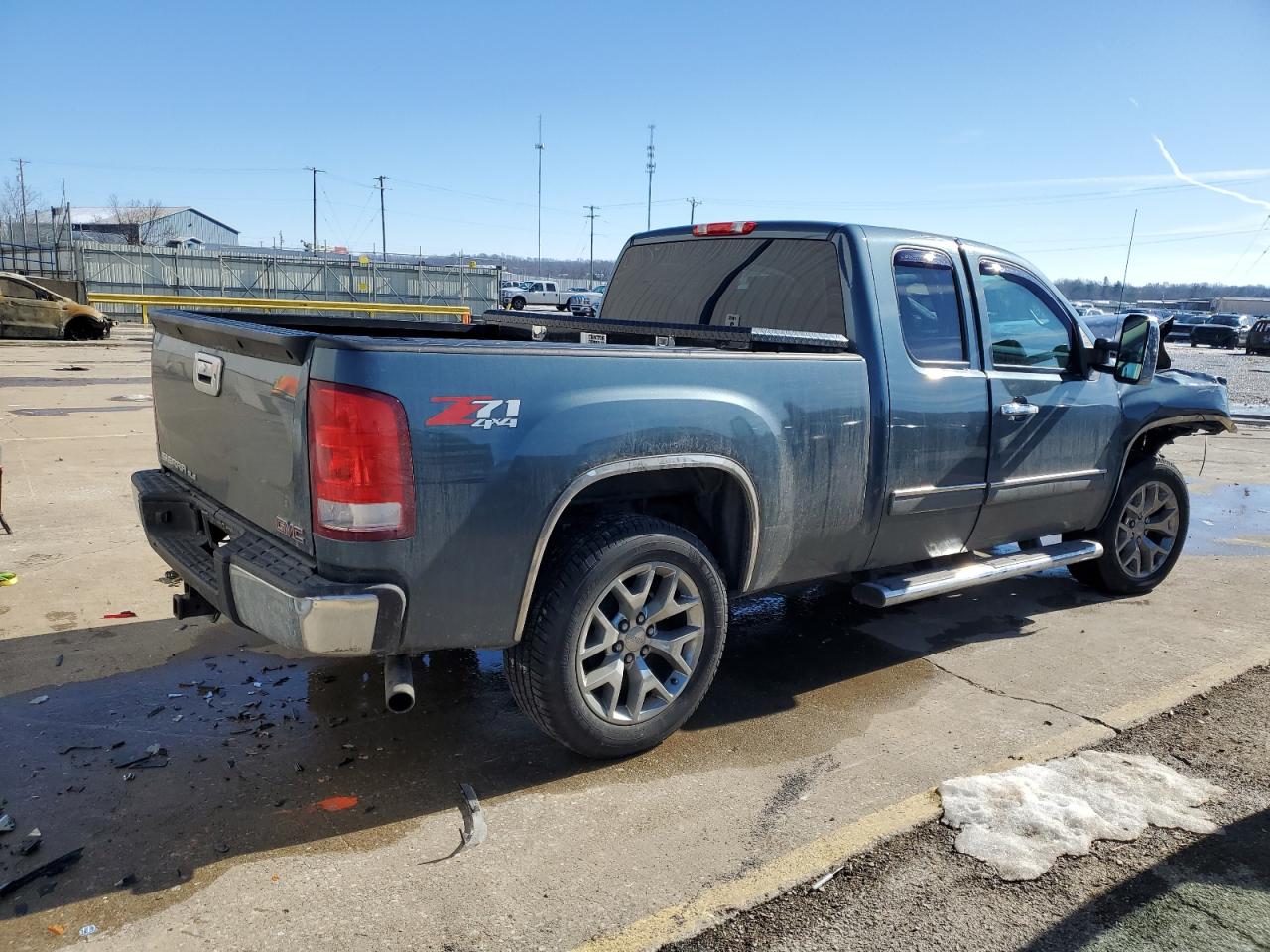2013 GMC Sierra - Image 3