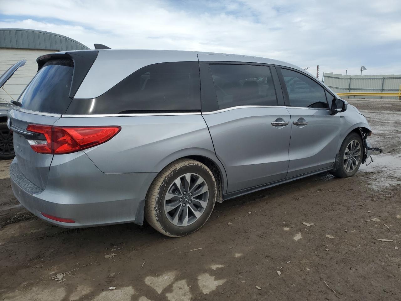 2021 Honda Odyssey - Image 3