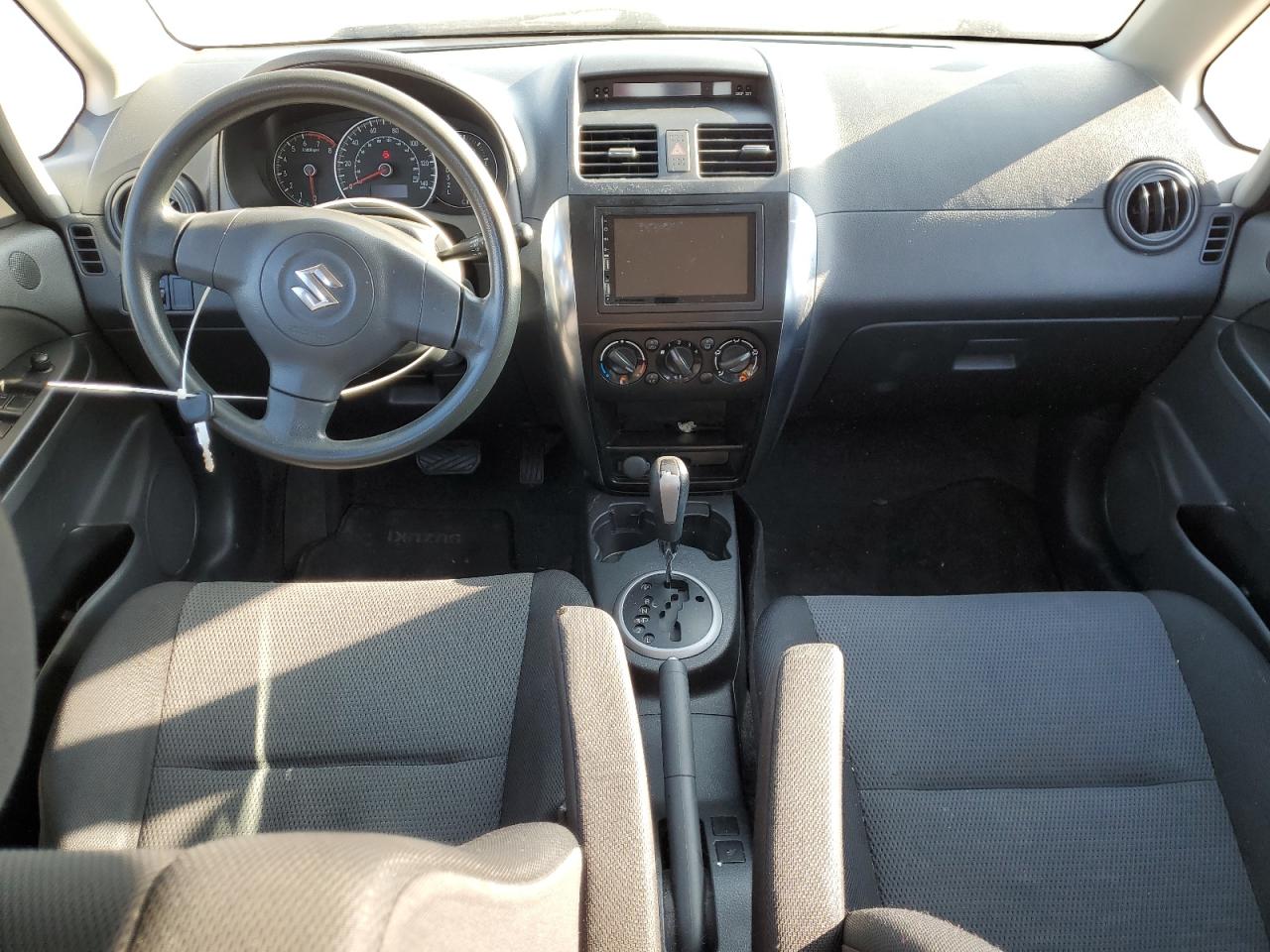 2009 Suzuki SX4 - Image 8