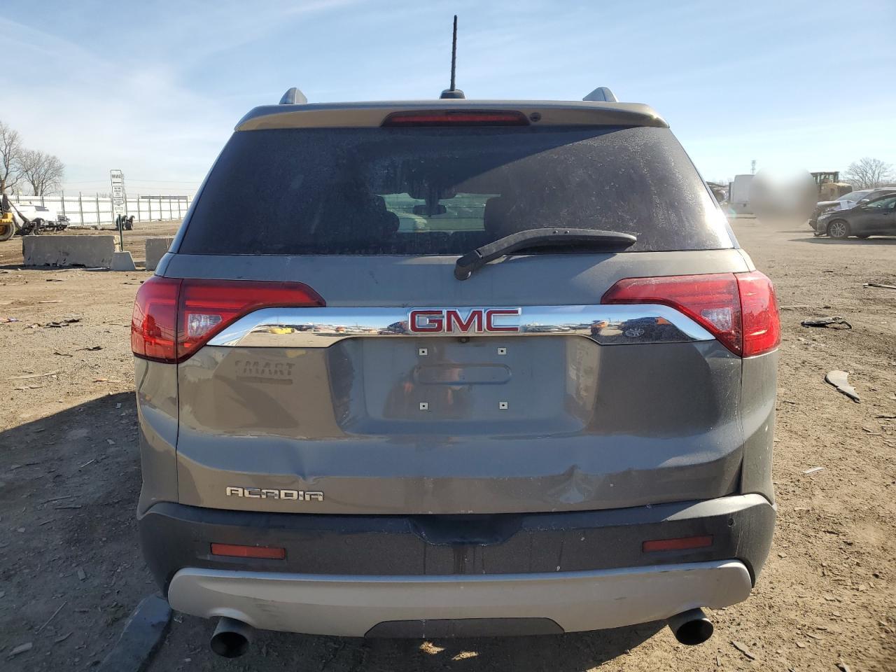 2019 GMC Acadia - Image 6