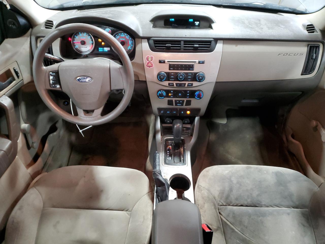 2010 Ford Focus - Image 8