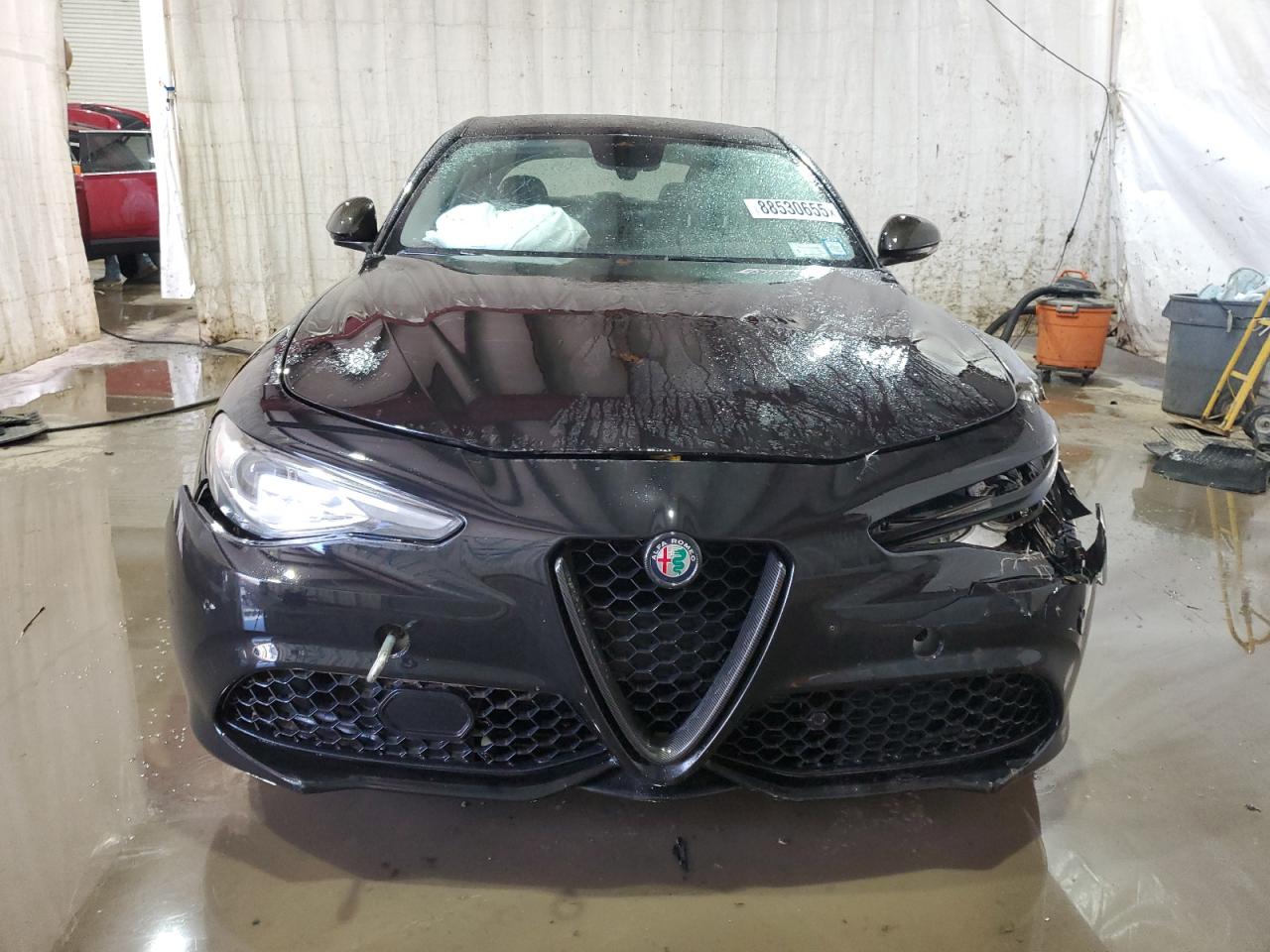 2017 Alfa Romeo Giulia - Image 5