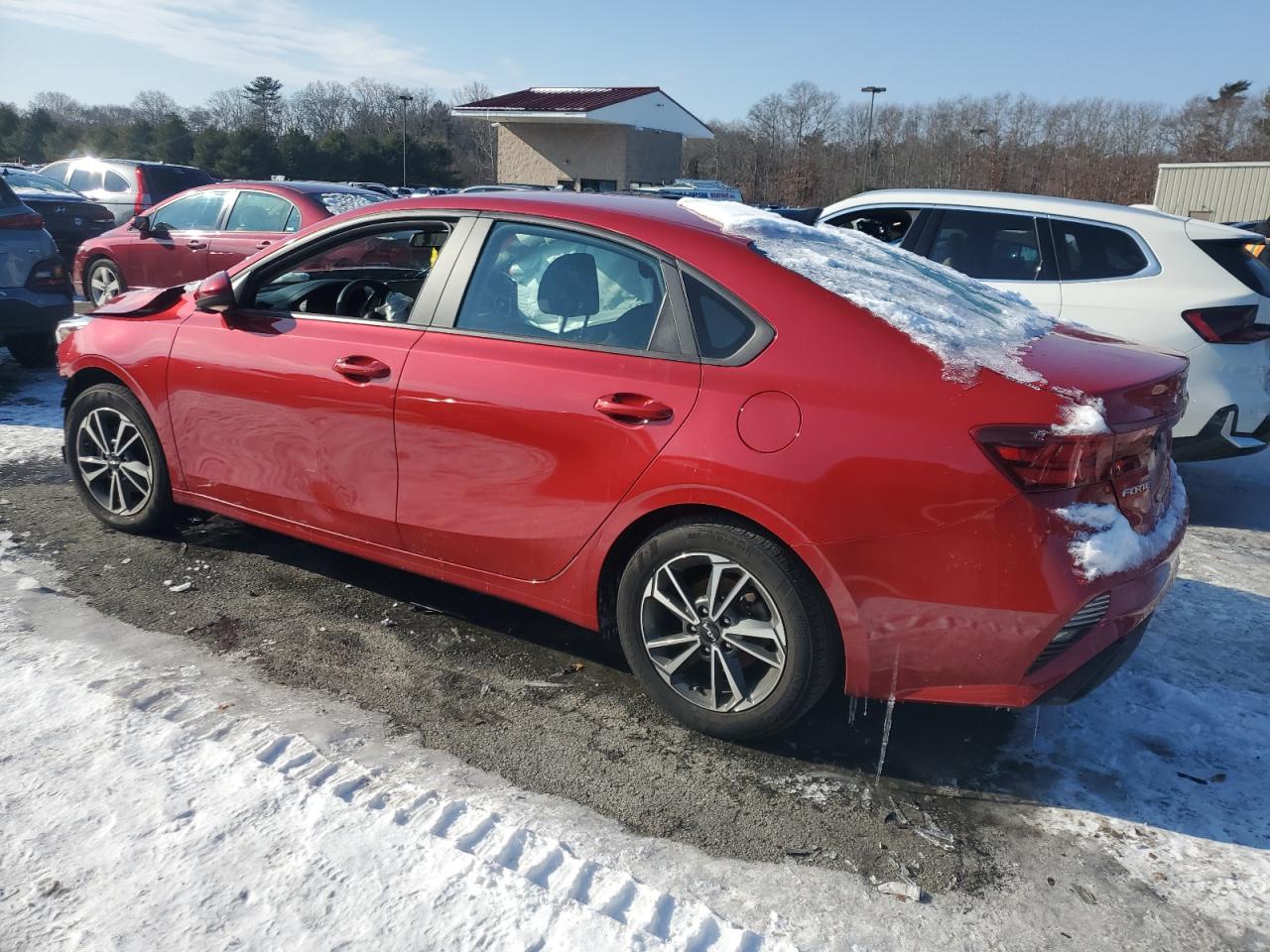 2023 Kia Forte - Image 2