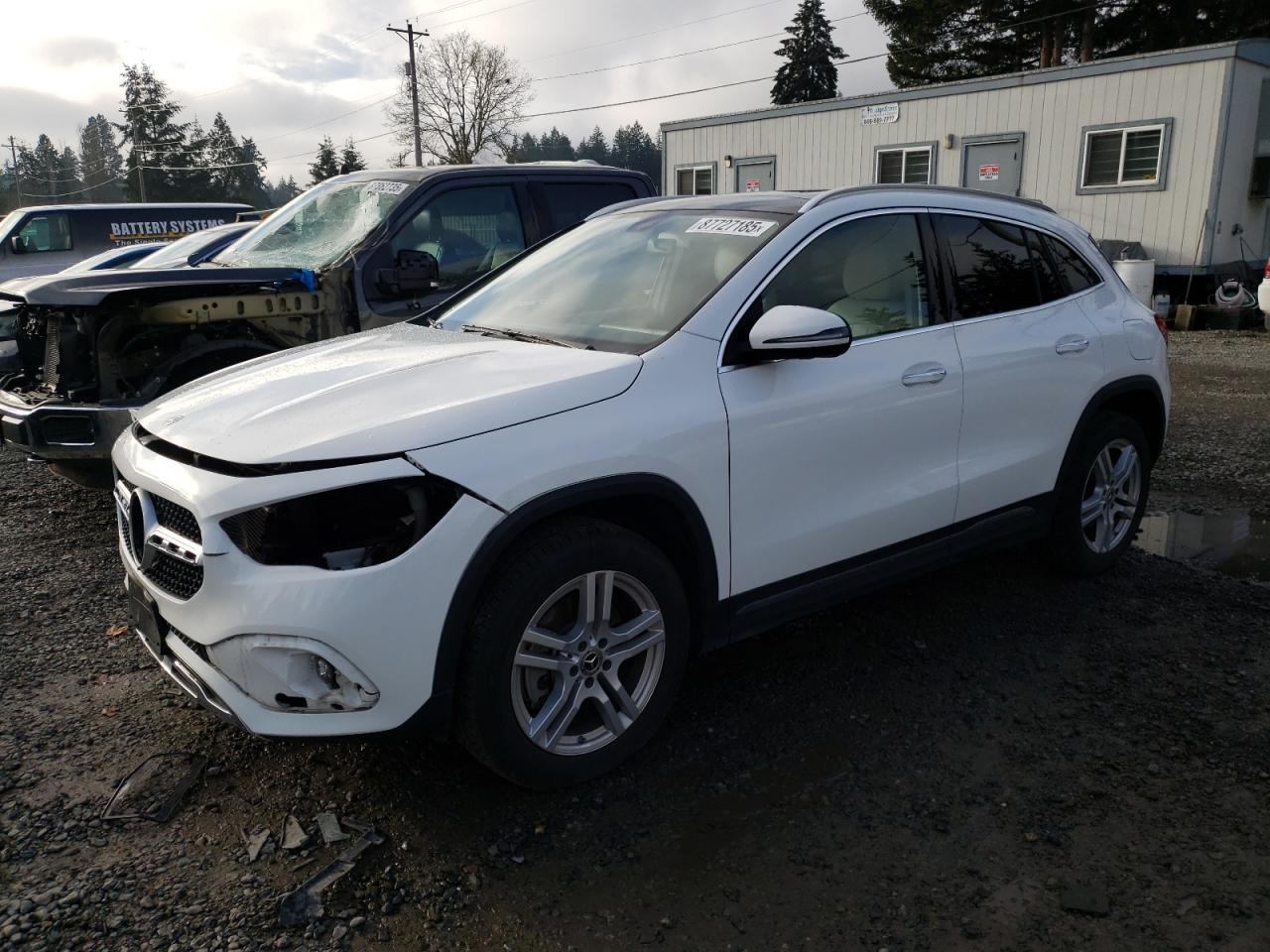 2021 MERCEDES-BENZ GLA-CLASS