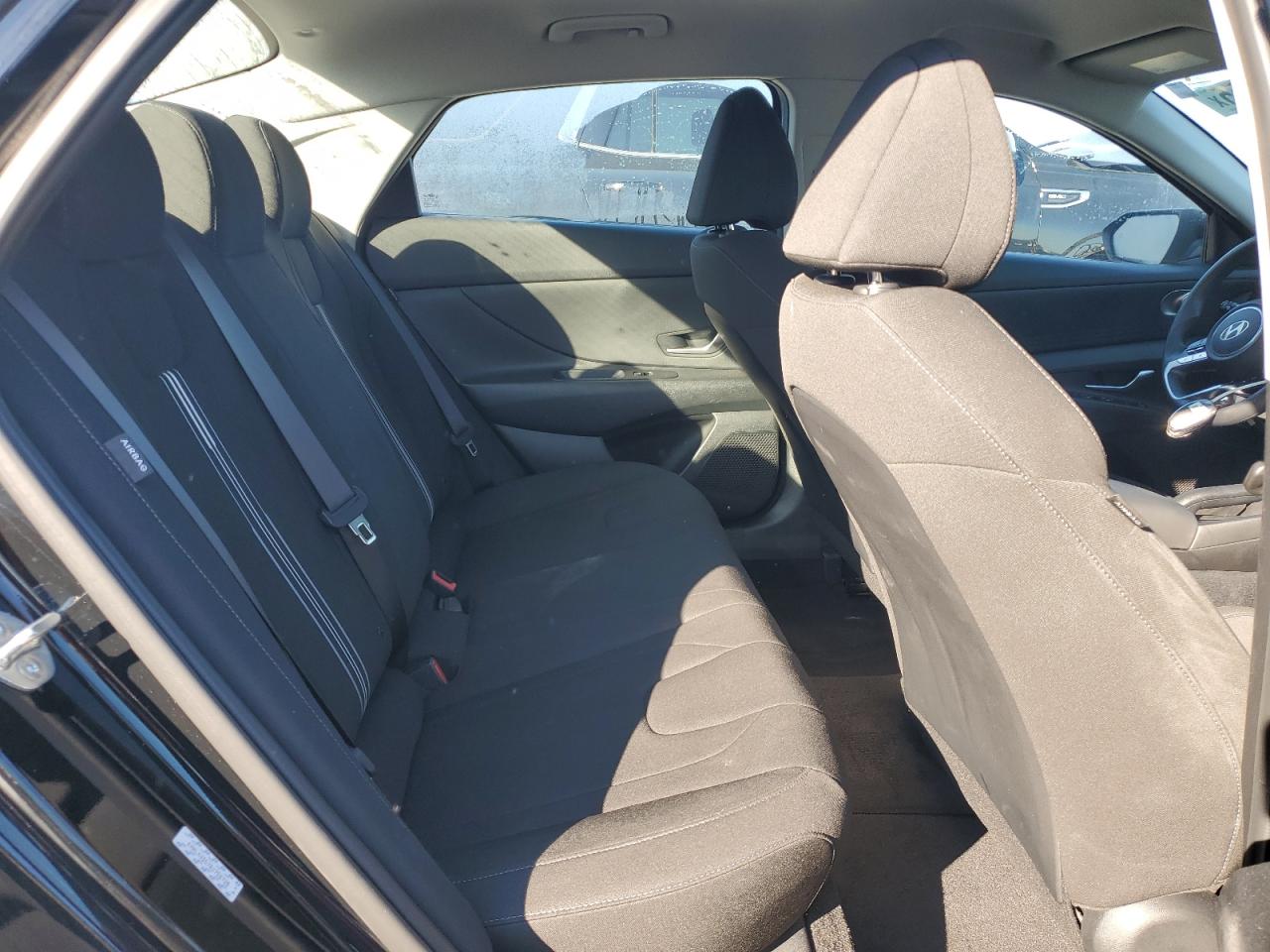 2024 Hyundai Elantra - Image 10