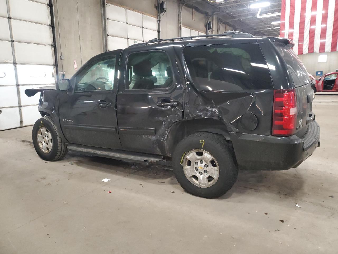 2011 Chevrolet Tahoe - Image 2