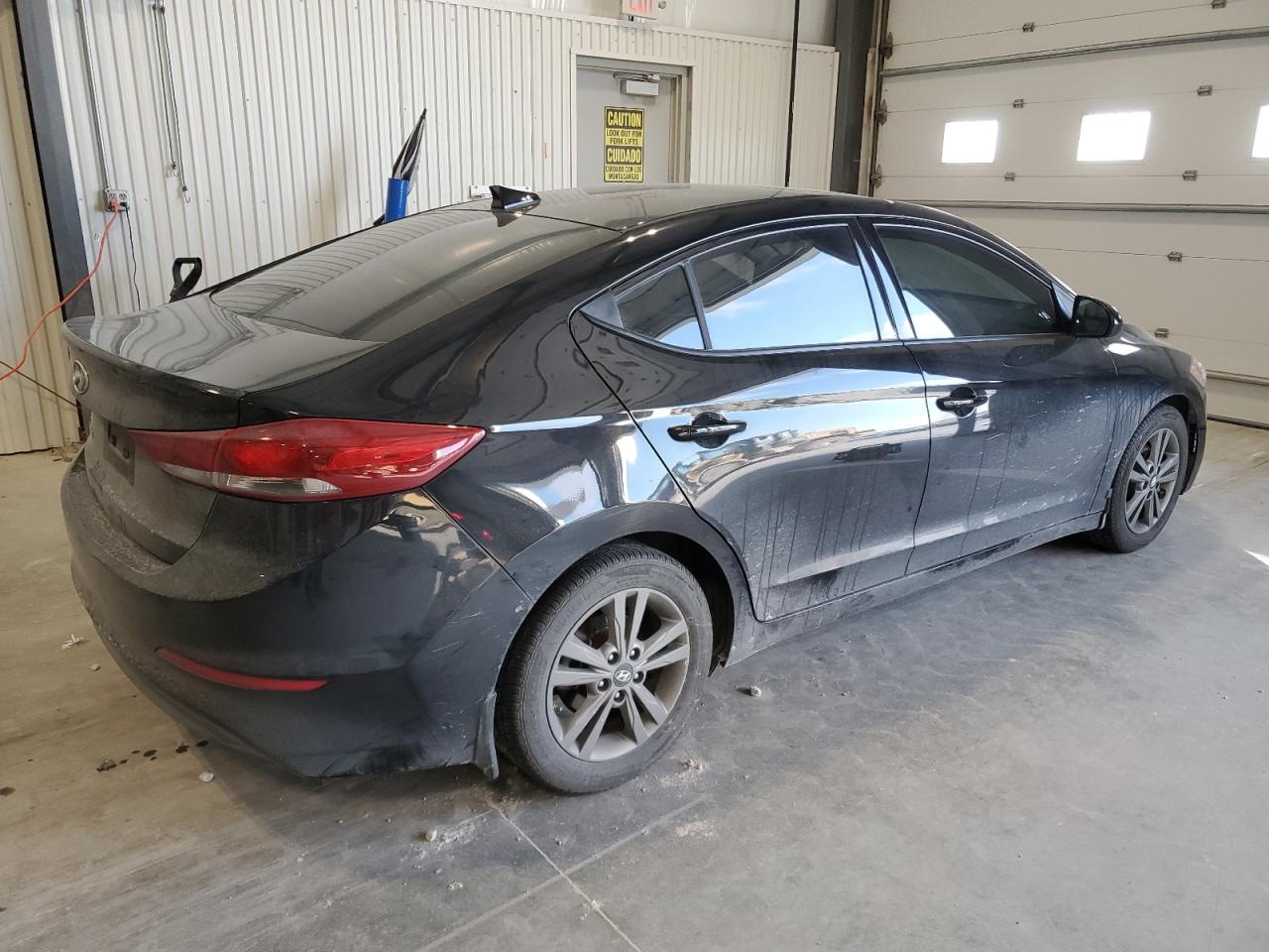 2018 Hyundai Elantra - Image 3