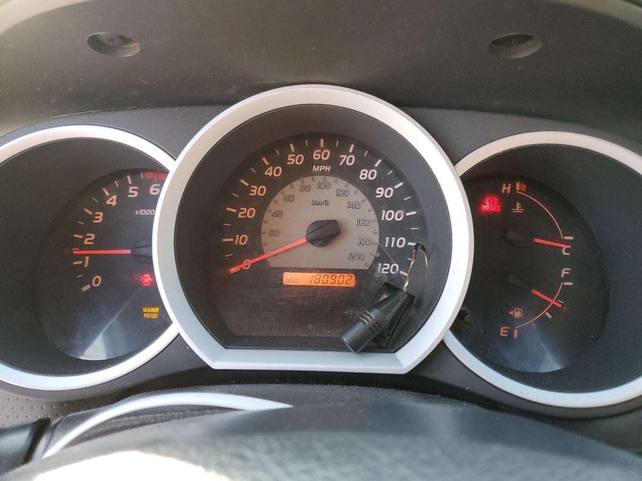 2009 Toyota Tacoma - Image 9