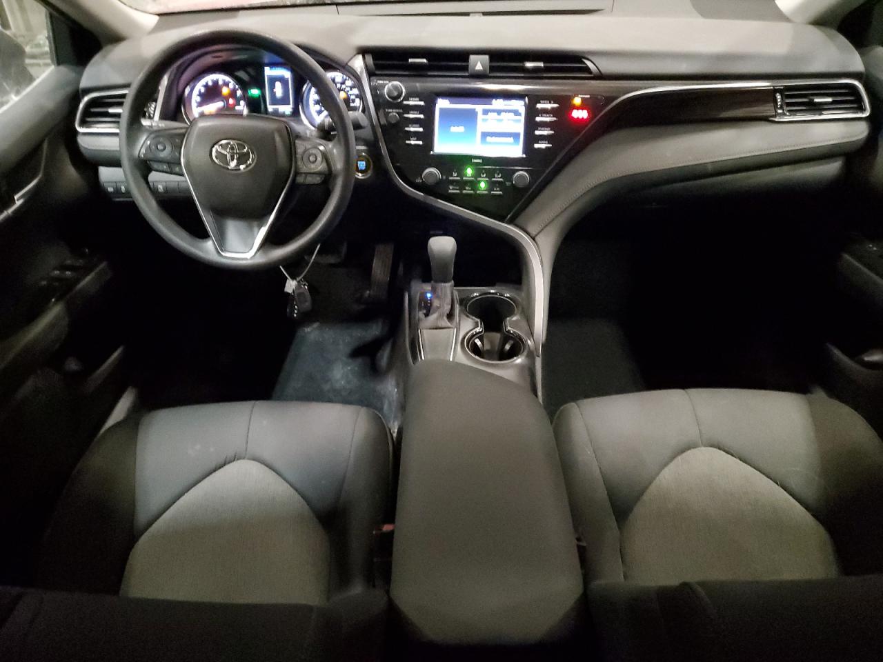 2020 Toyota Camry - Image 8