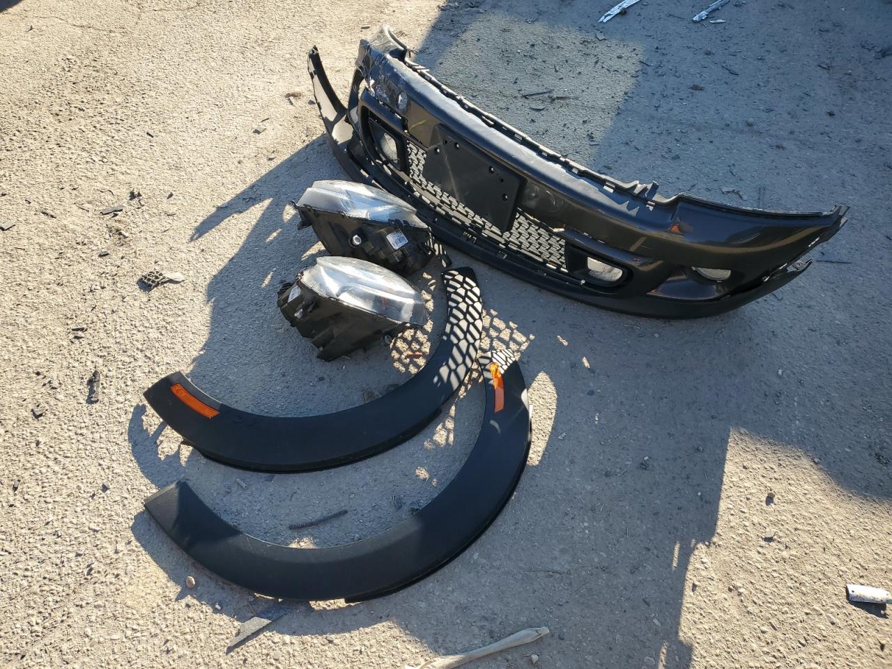 2011 MINI Cooper - Image 12