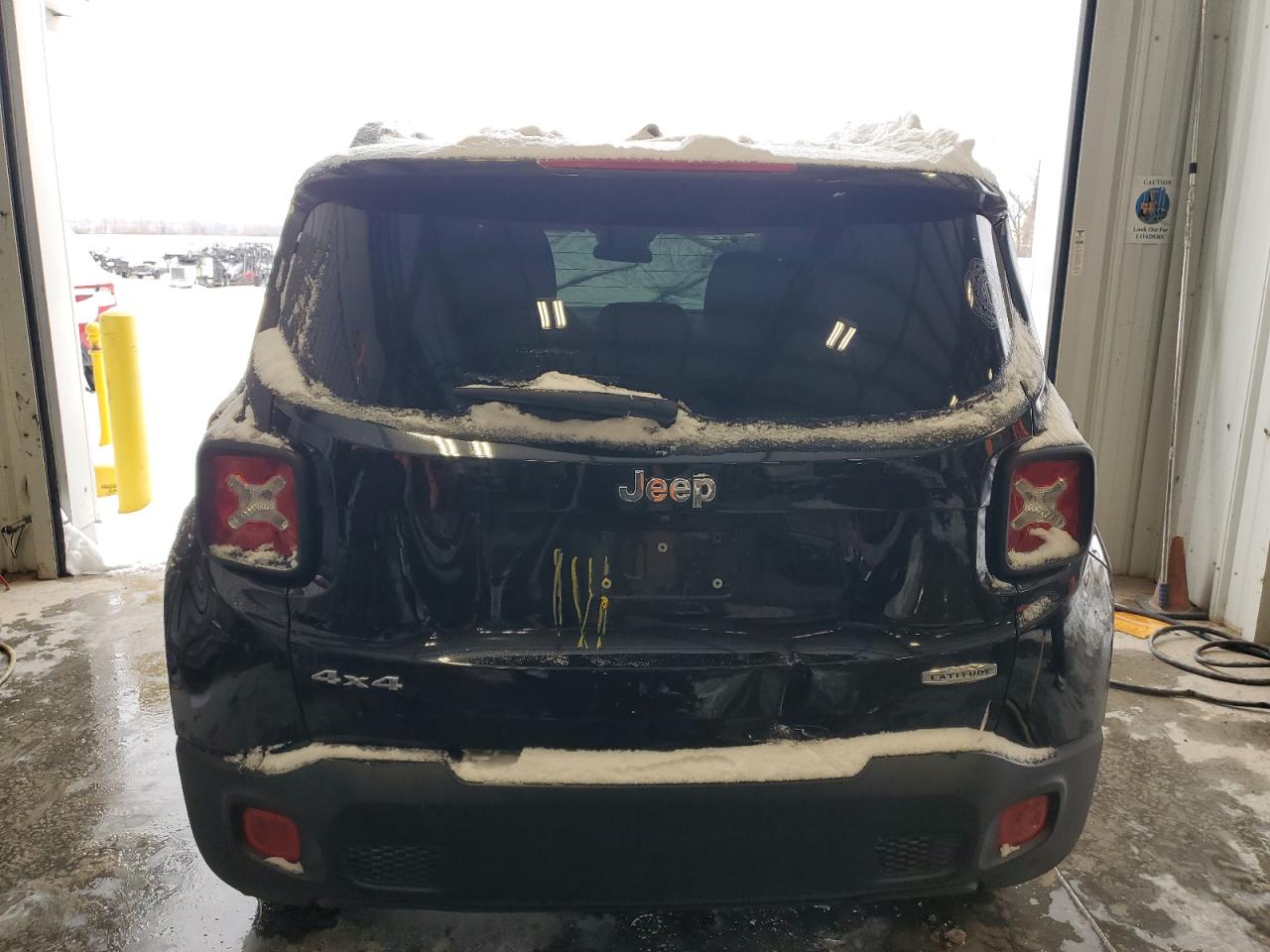 2017 Jeep Renegade - Image 6