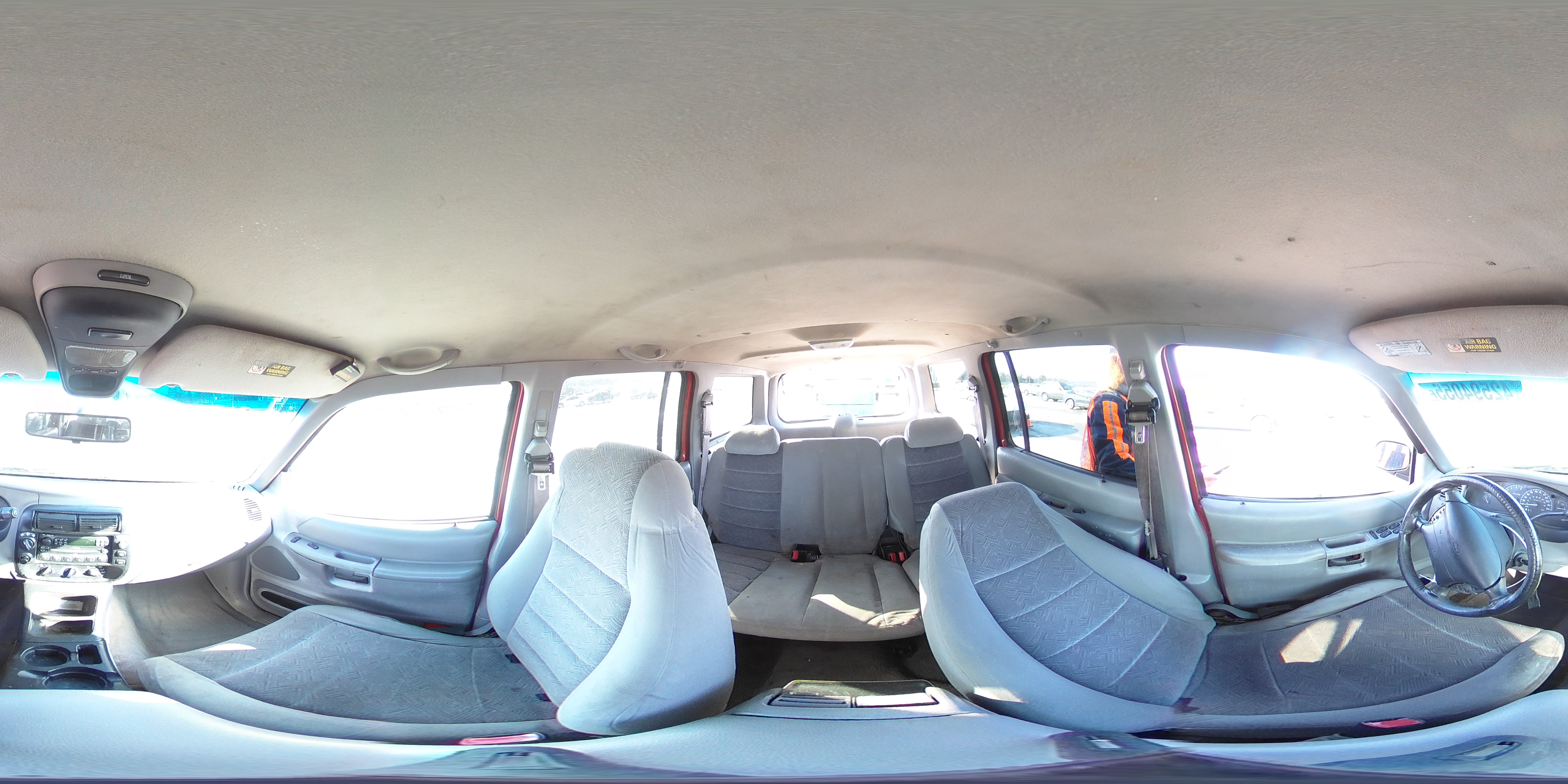 2000 Ford Explorer - Image 12