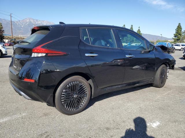 NISSAN LEAF 2024 Чорний