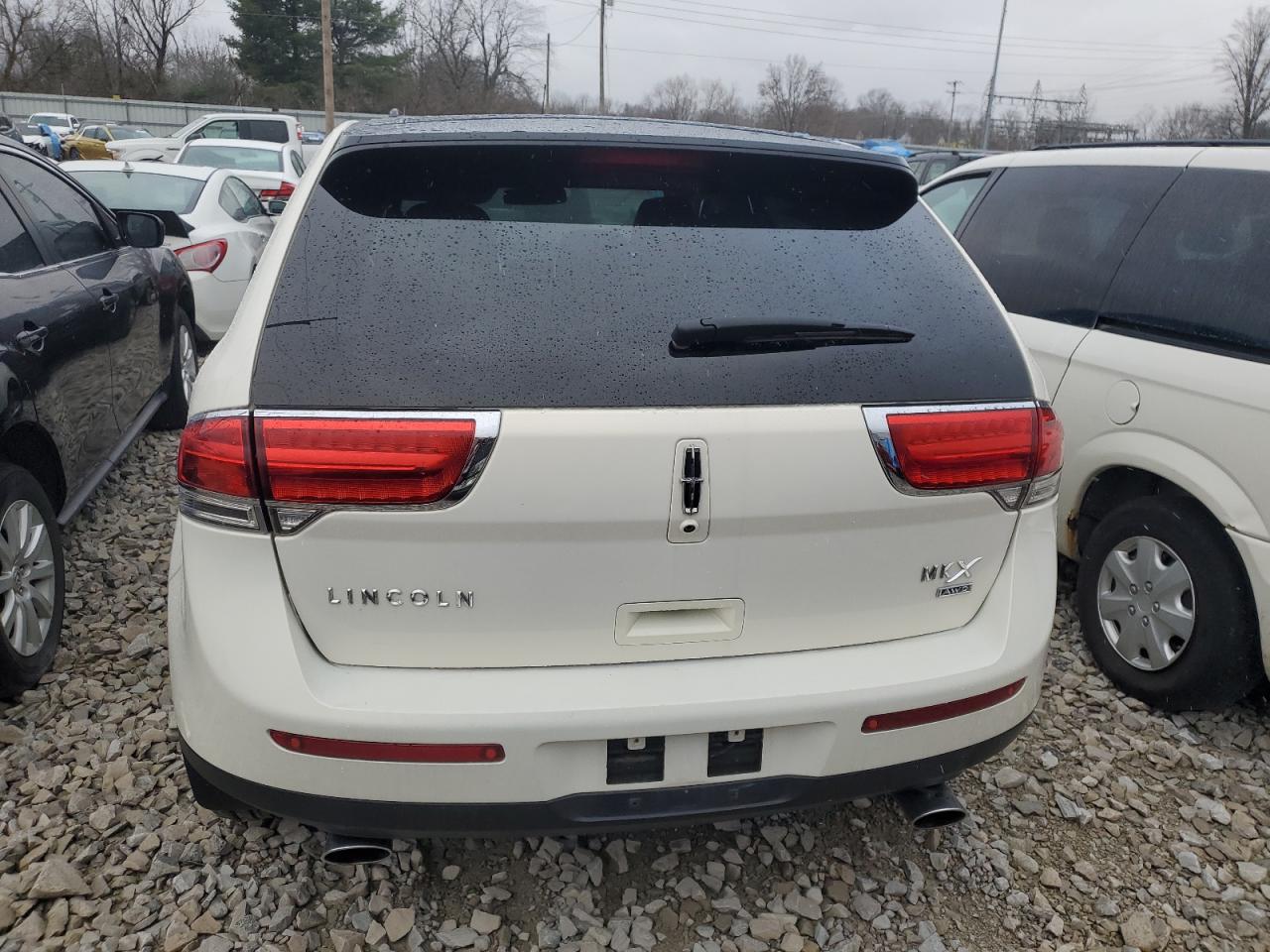 2013 Lincoln MKX - Image 6