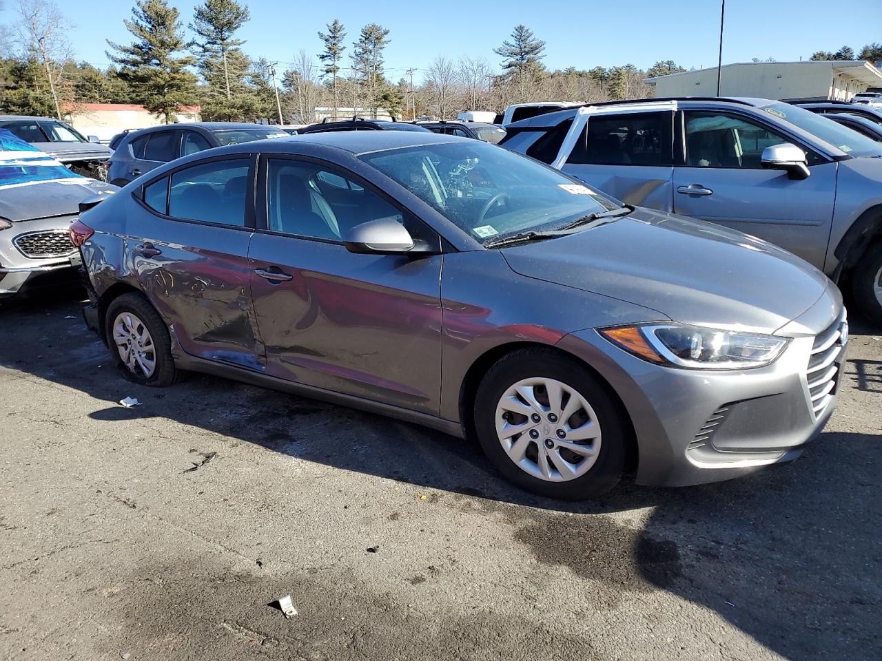 2018 Hyundai Elantra - Image 4