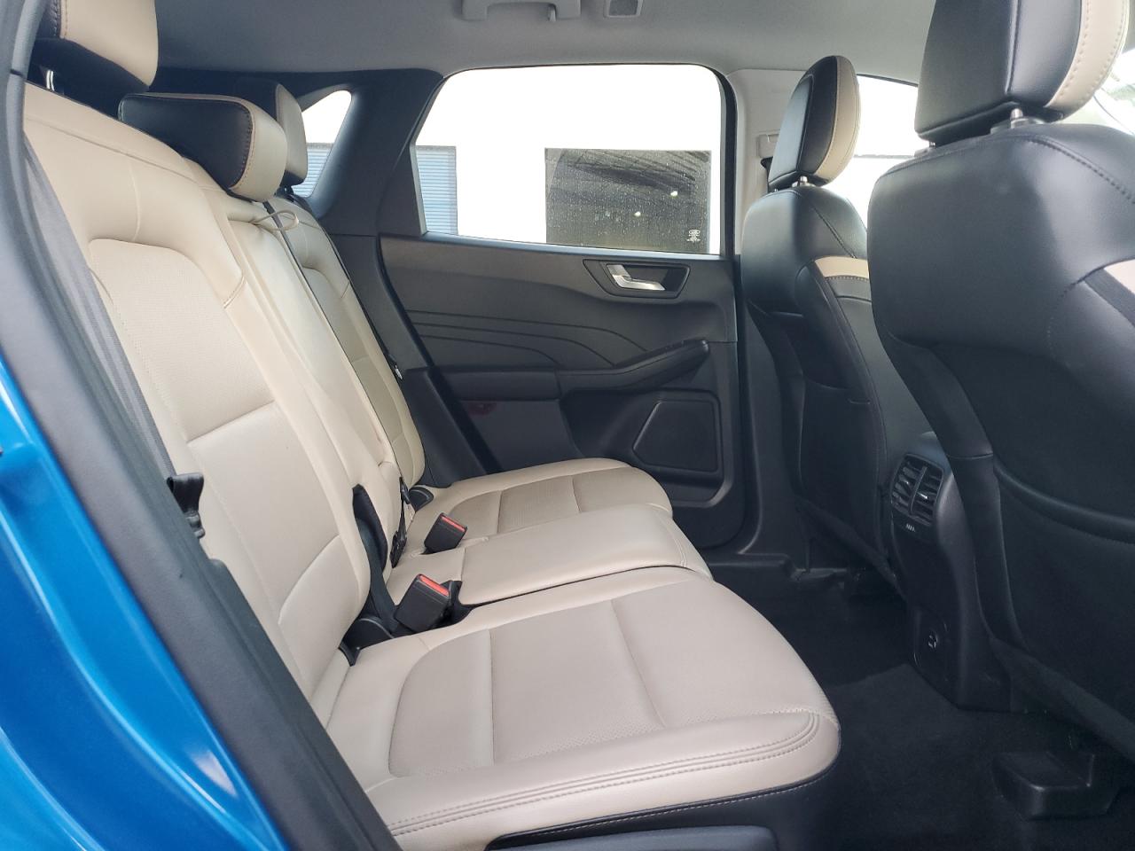 2021 Ford Escape - Image 10