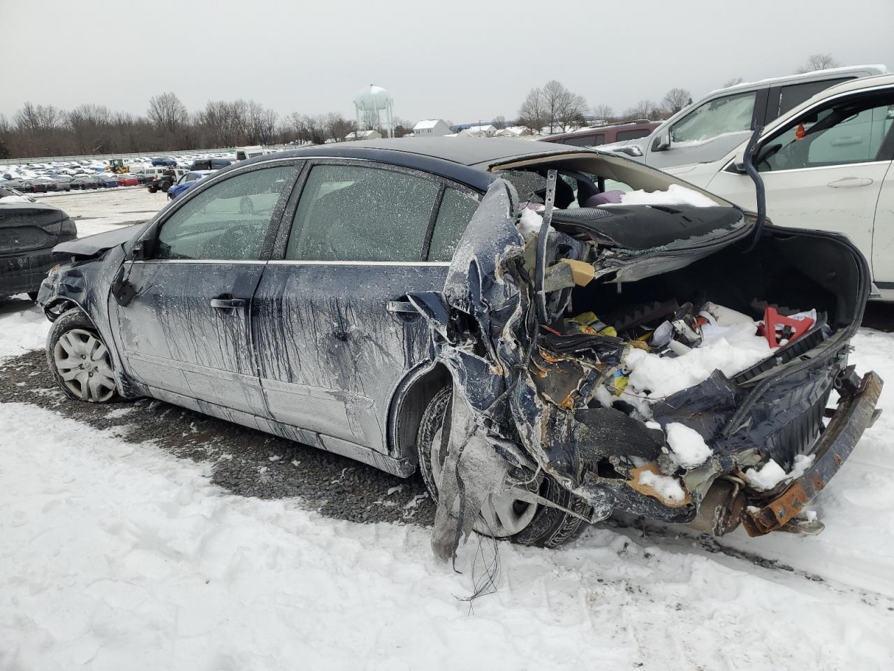 2009 Nissan Altima - Image 2