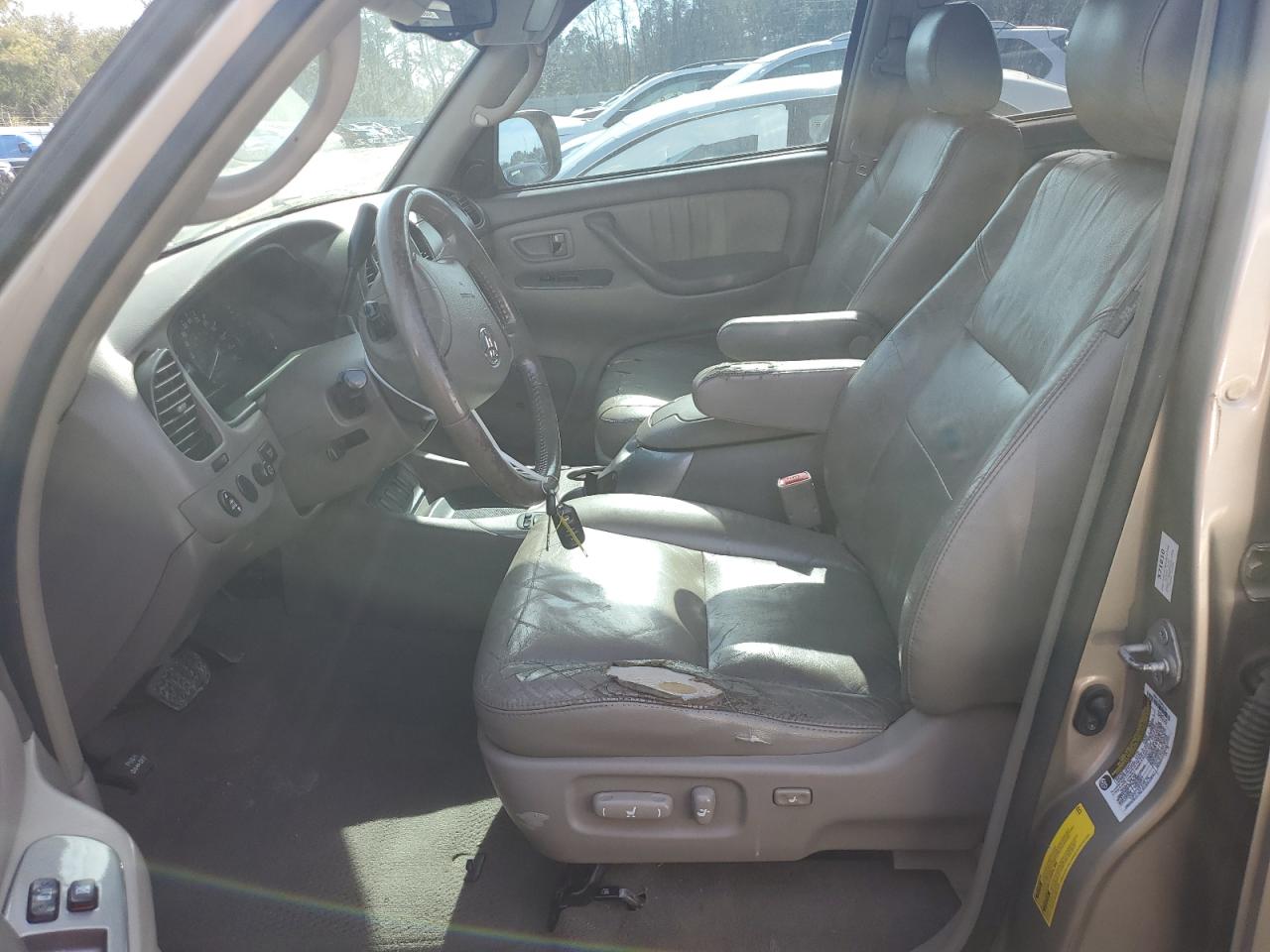 2005 Toyota Sequoia - Image 7
