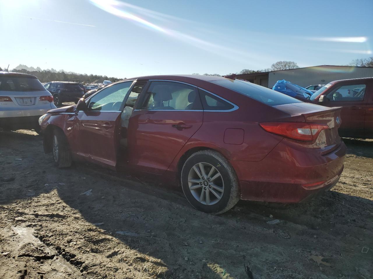 2016 Hyundai Sonata - Image 2