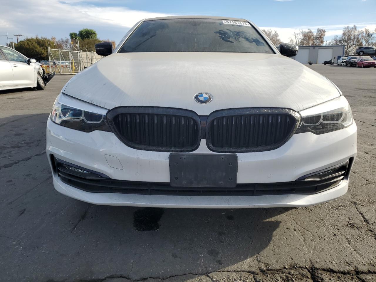 VIN WBAJE5C5XJWA94803 2018 BMW 5 SERIES no.5