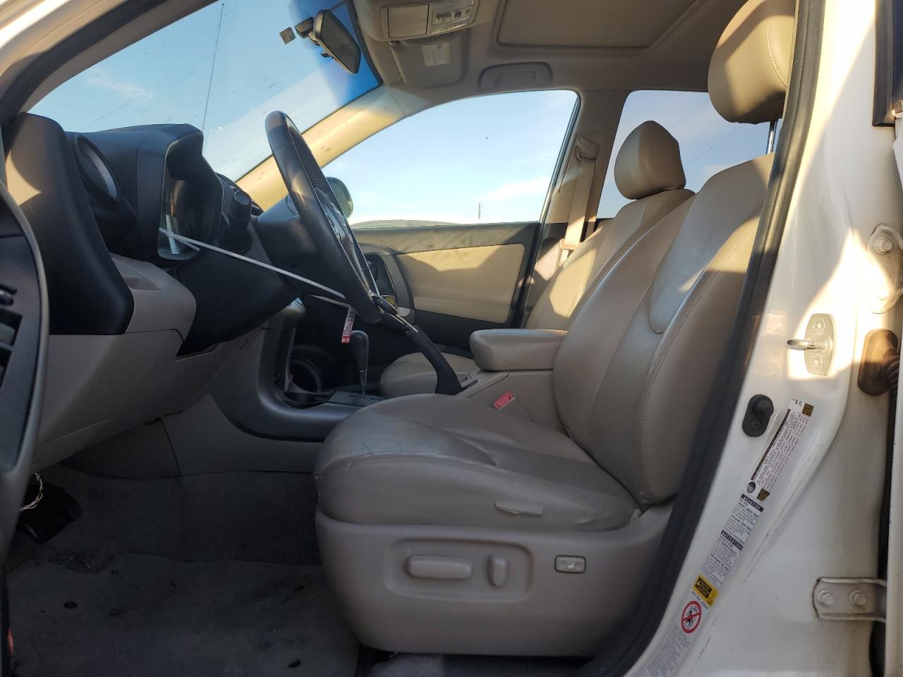 2008 Toyota RAV 4 - Image 7