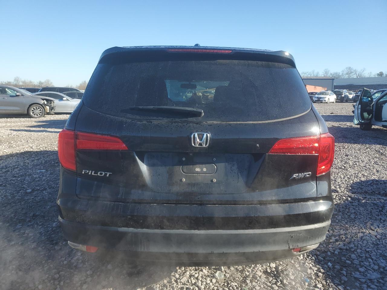 2017 Honda Pilot - Image 6