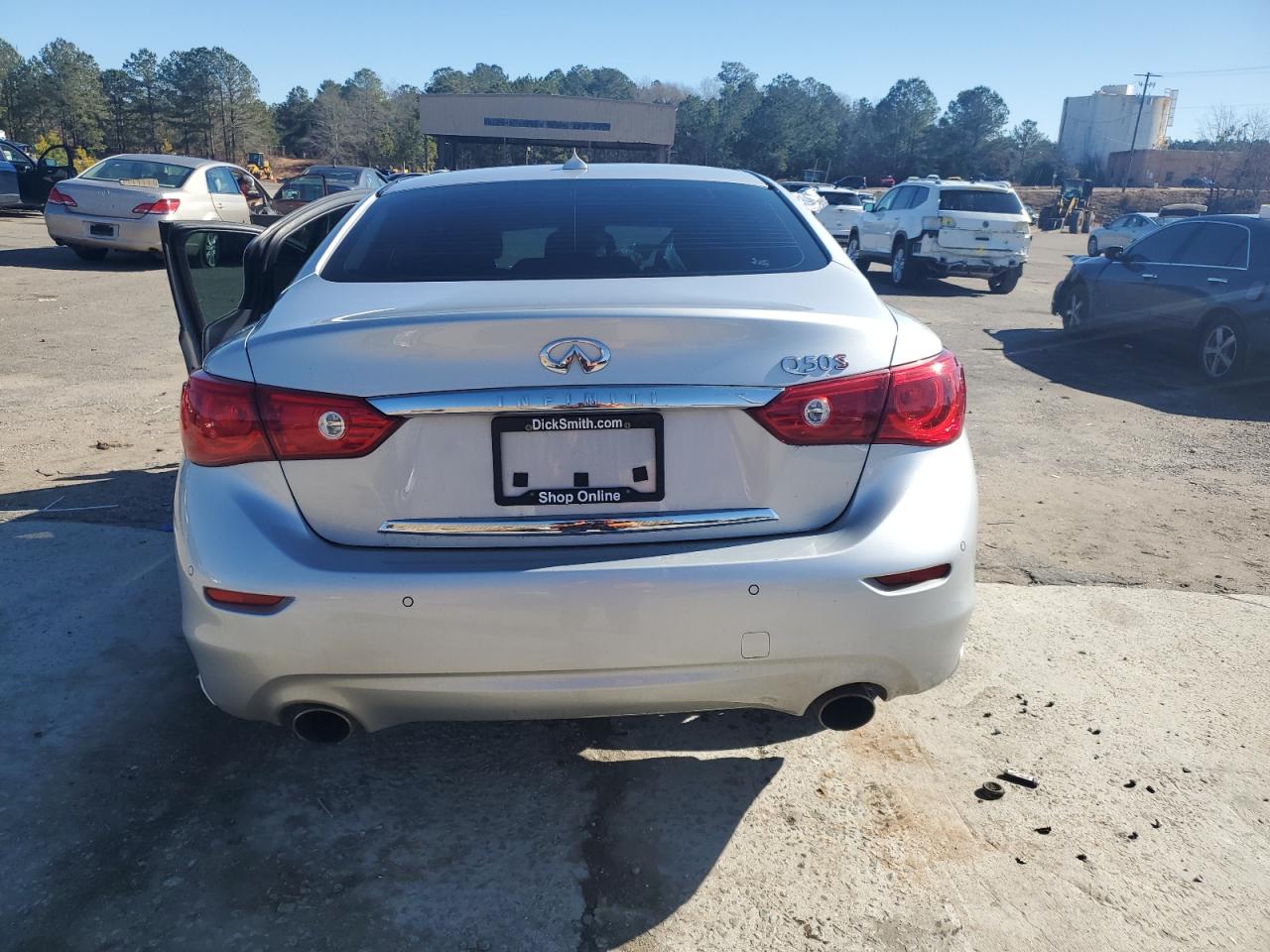 2015 Infiniti Q50 - Image 6