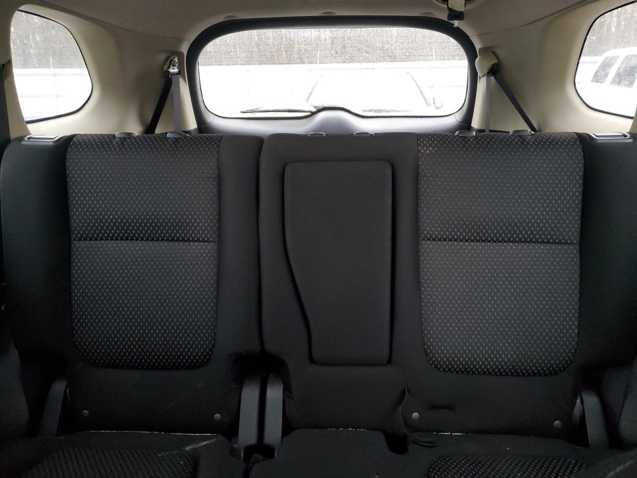 2018 Mitsubishi Outlander - Image 10