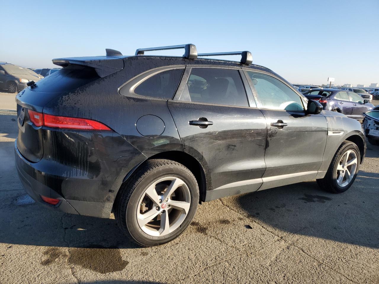 2017 Jaguar F-Pace - Image 3