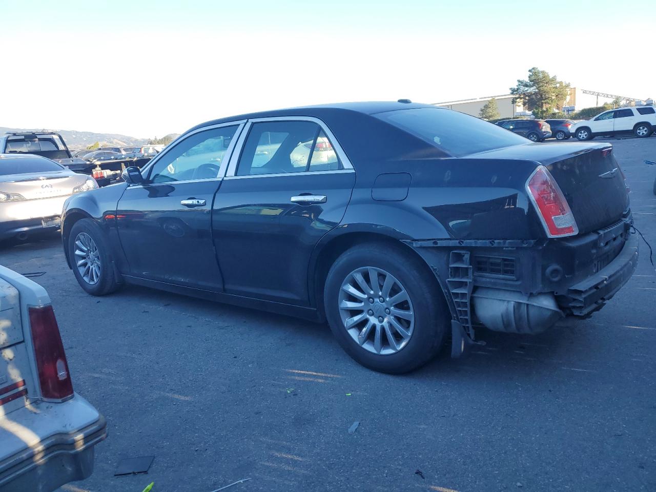 2014 Chrysler 300 - Image 2