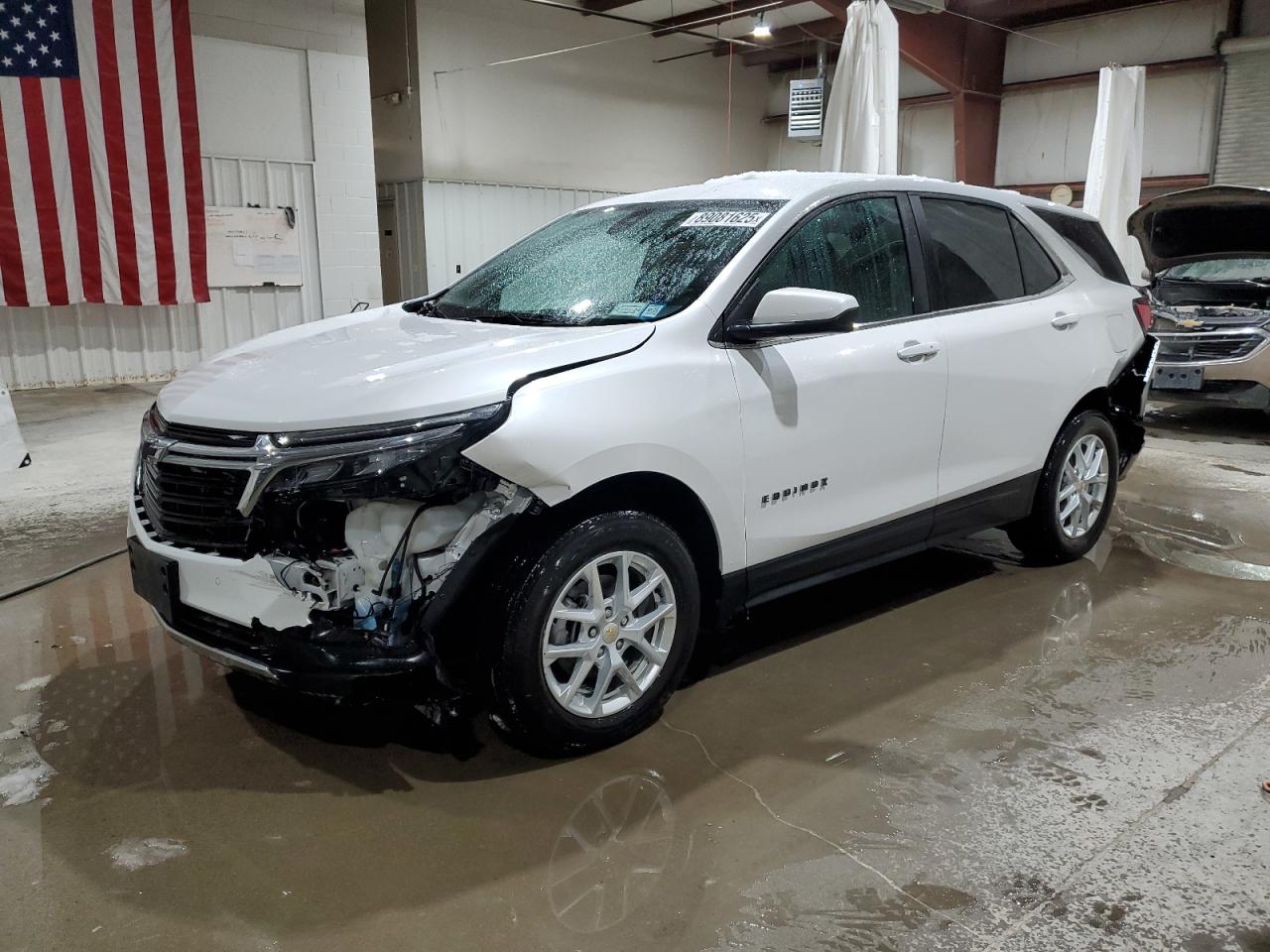 2022 Chevrolet Equinox - Image 1