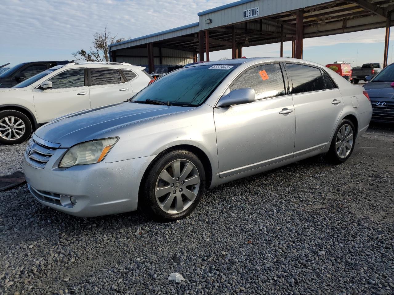 2007 Toyota Avalon Xl for Sale in Riverview, FL - Water/Flood