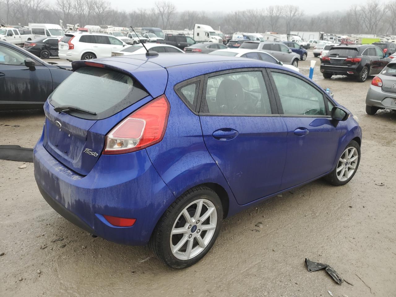 2014 Ford Fiesta - Image 3