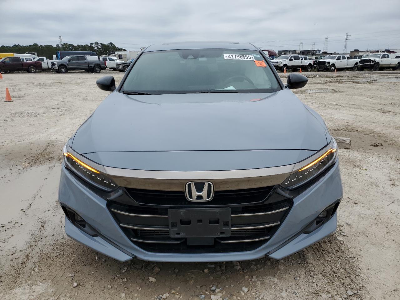 2022 Honda Accord - Image 5
