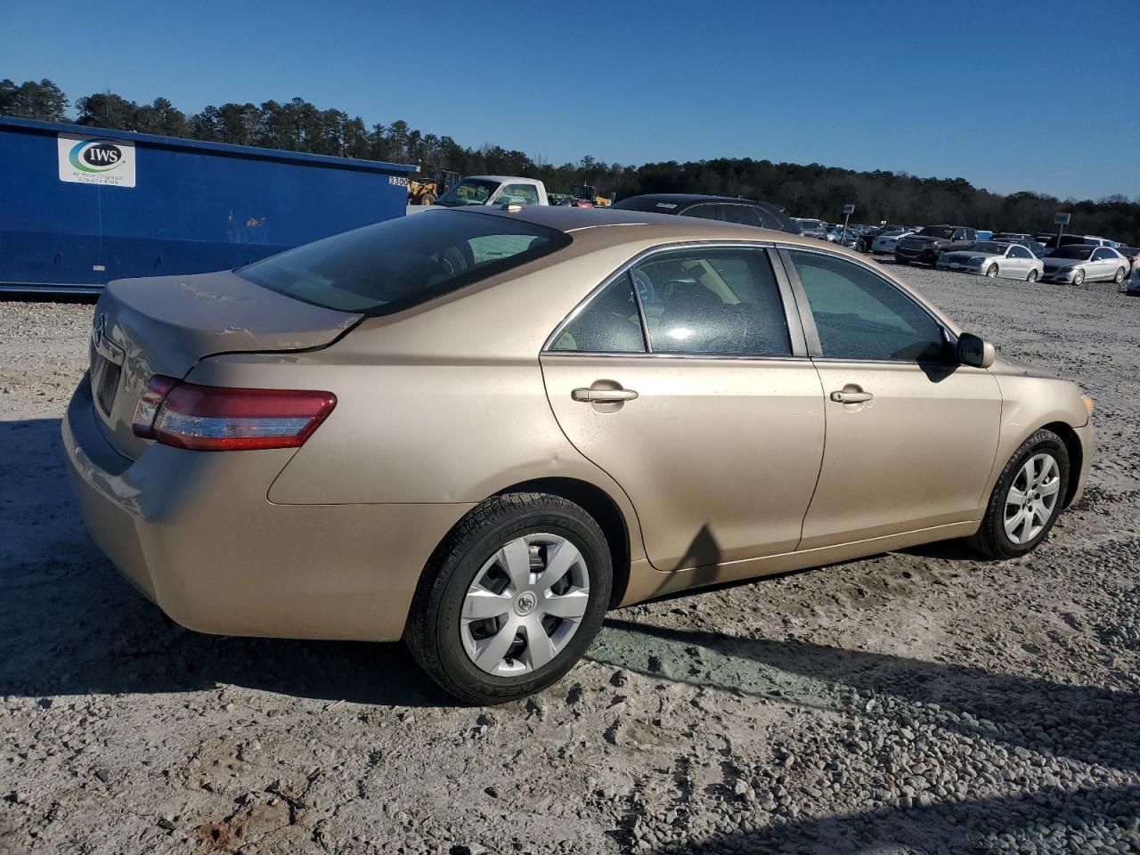 2010 Toyota Camry - Image 3
