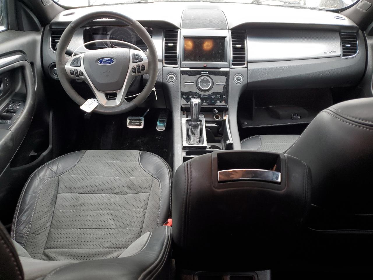 2017 Ford Taurus - Image 8