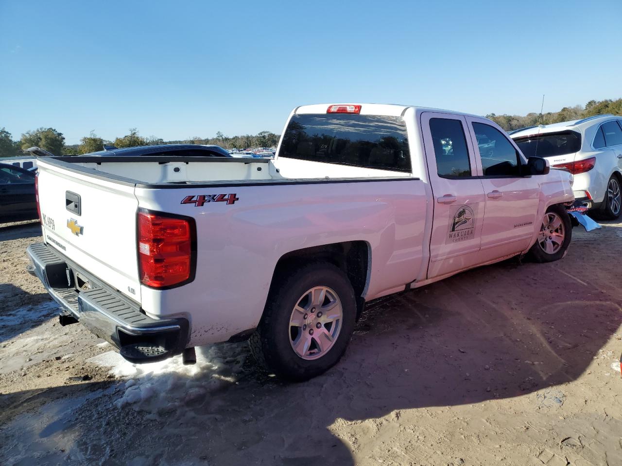 2019 Chevrolet Silverado - Image 3