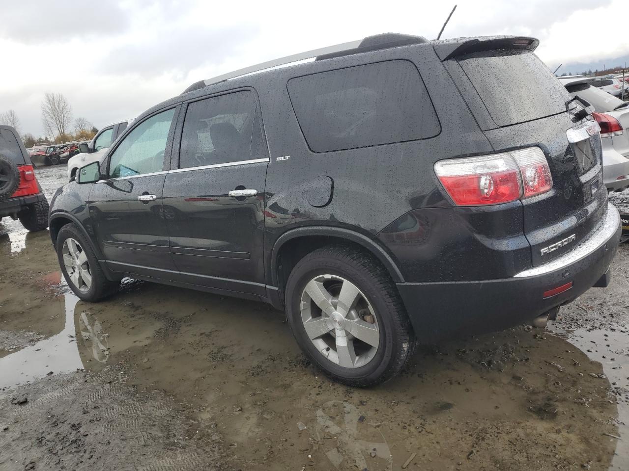 2012 GMC Acadia - Image 2