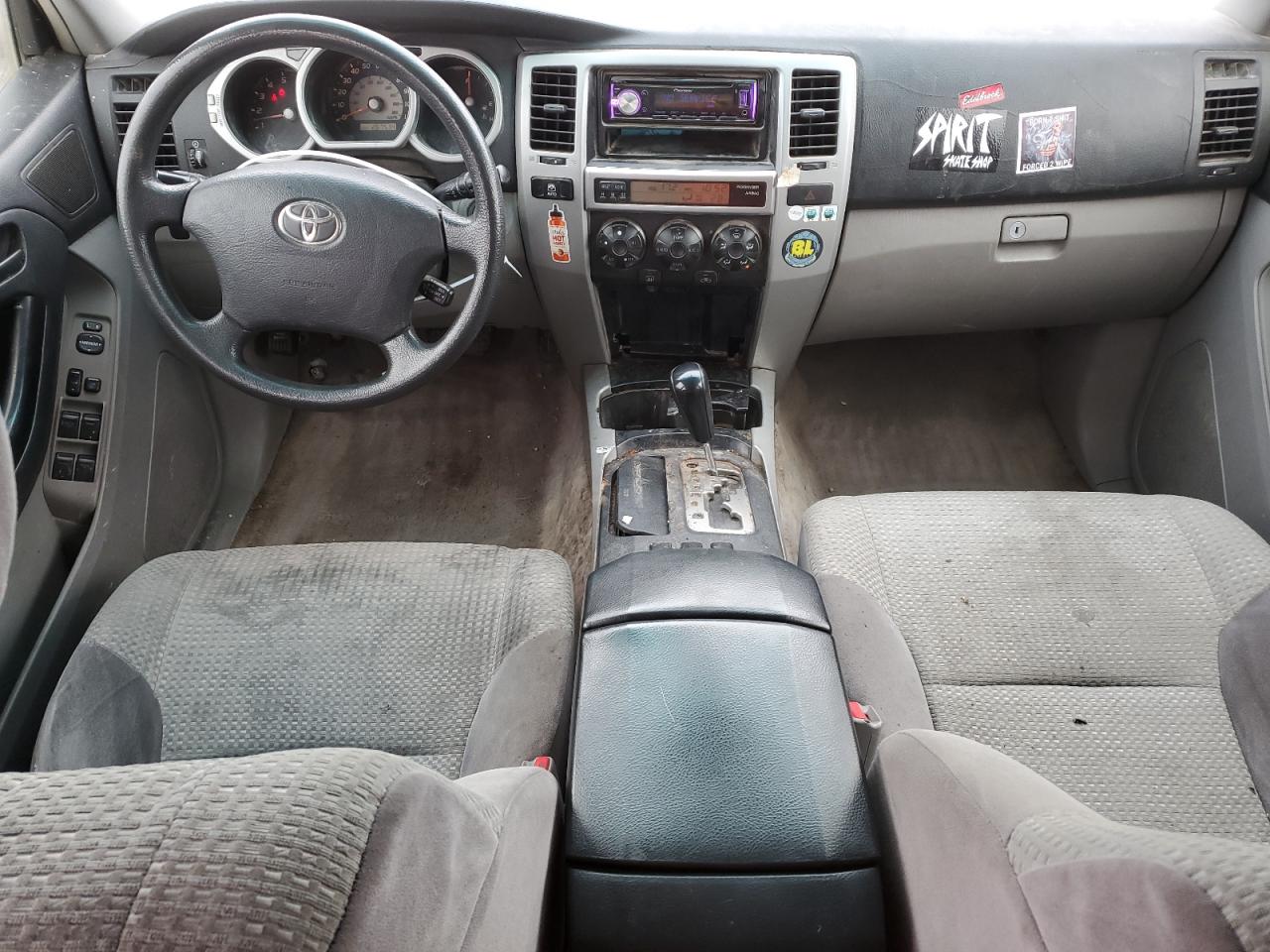 2005 Toyota 4Runner - Image 8
