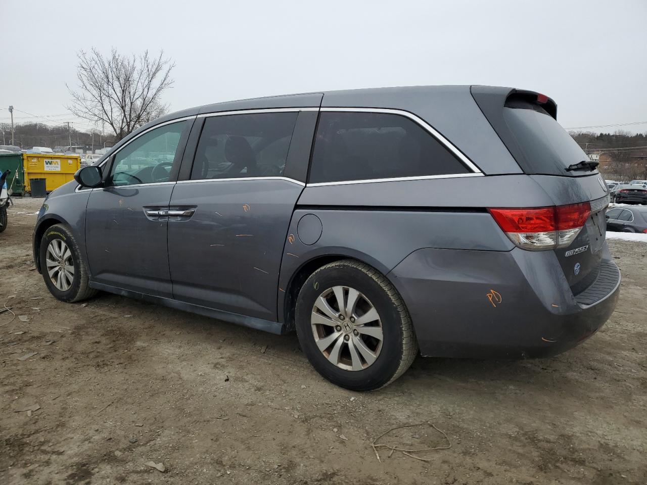 2014 Honda Odyssey - Image 2