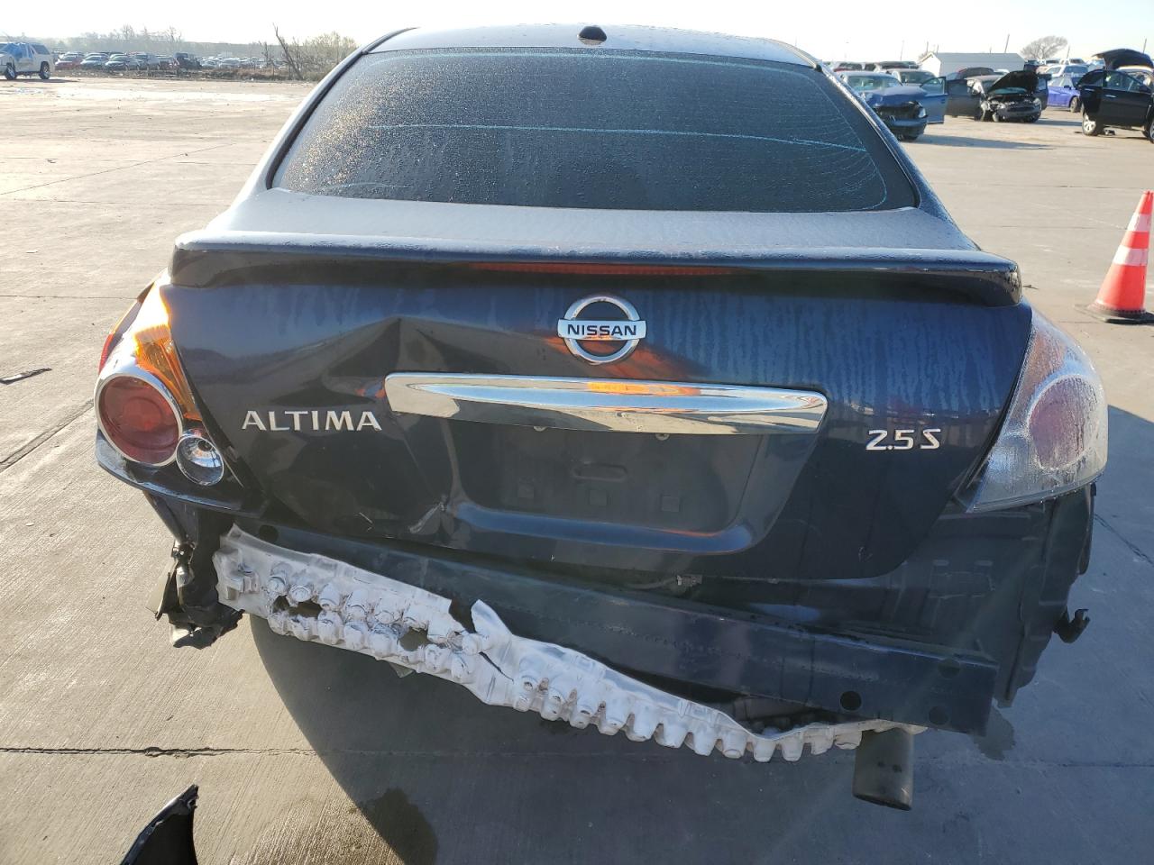2011 Nissan Altima - Image 6