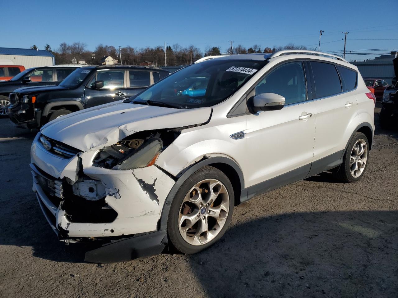 VIN 1FMCU9J93EUE48862 2014 FORD ESCAPE no.1