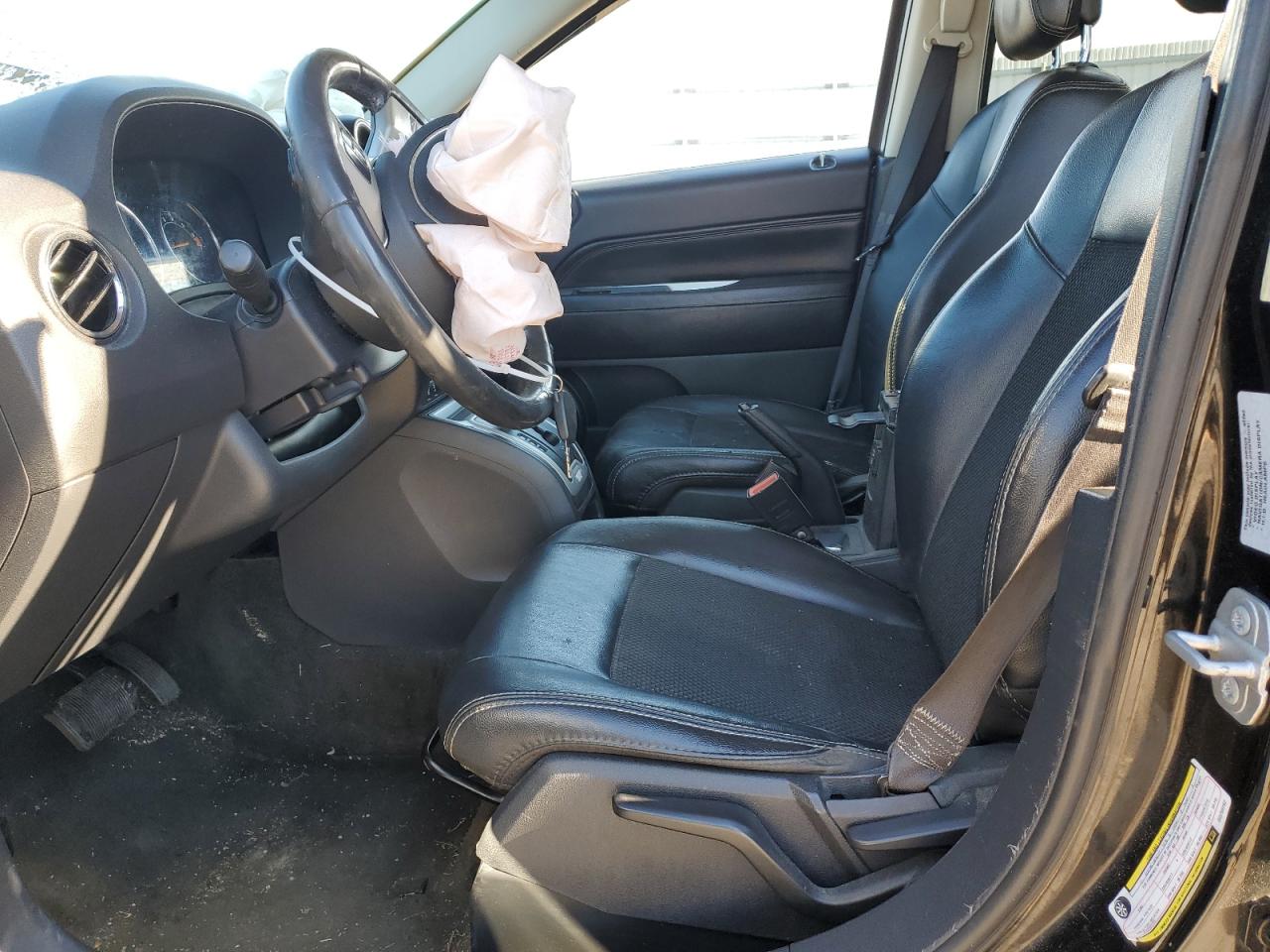 2016 Jeep Compass - Image 7