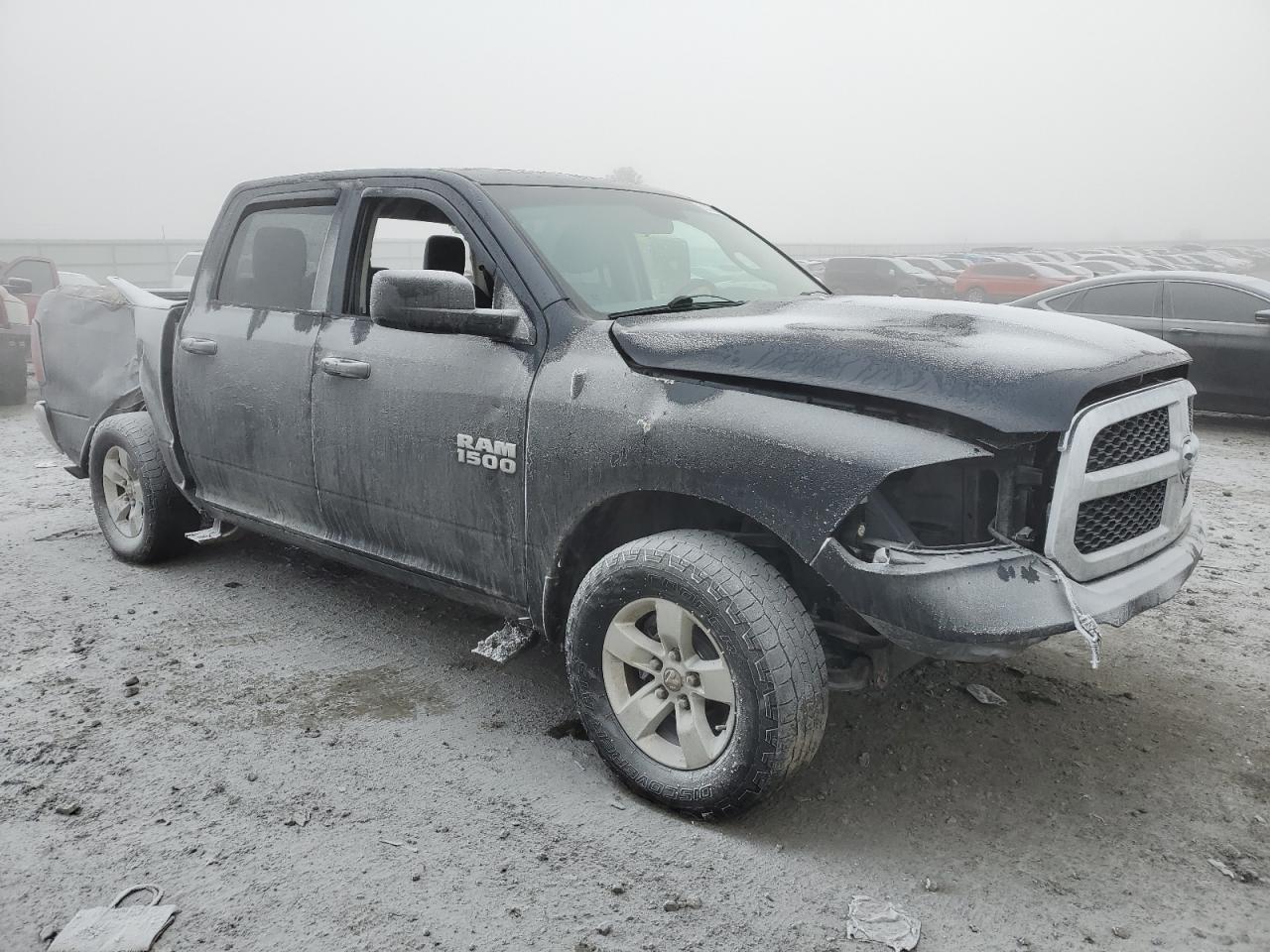 2016 RAM 1500 - Image 4